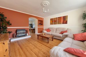 Lounge- click for photo gallery